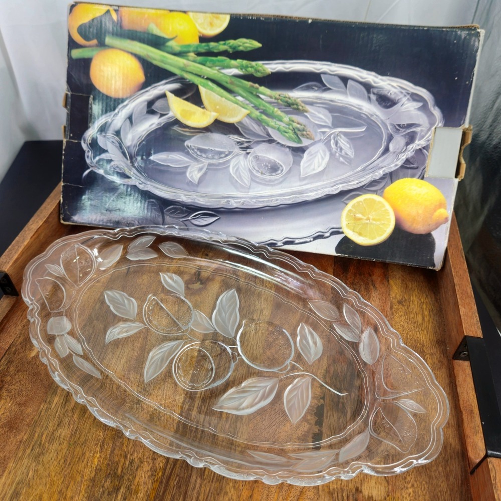 Vintage‎ Lemon Oval Hostess Platter 16 In Clear Frosted Etched 3D Glass  w Box
